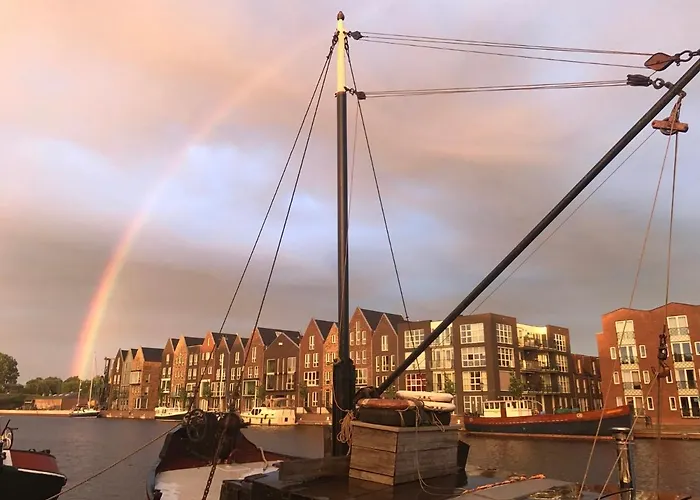 Riverside - Centre Апартаменты